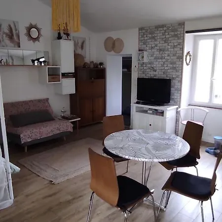 Maison De Pays Parfaite Pour Petite Famille Pornic